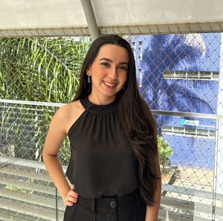 HOF ACADÊMICOS - JÚLIA COSTA